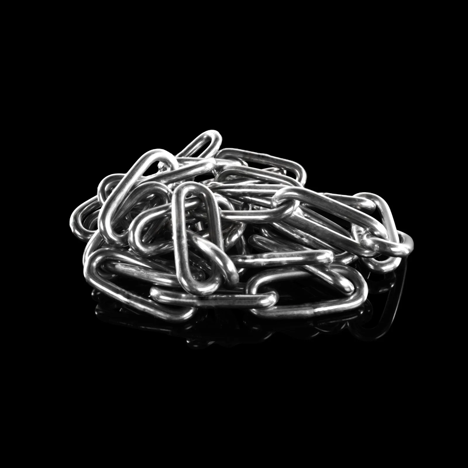 Long Link Stainless Steel Light Chain by Kink - Image 6