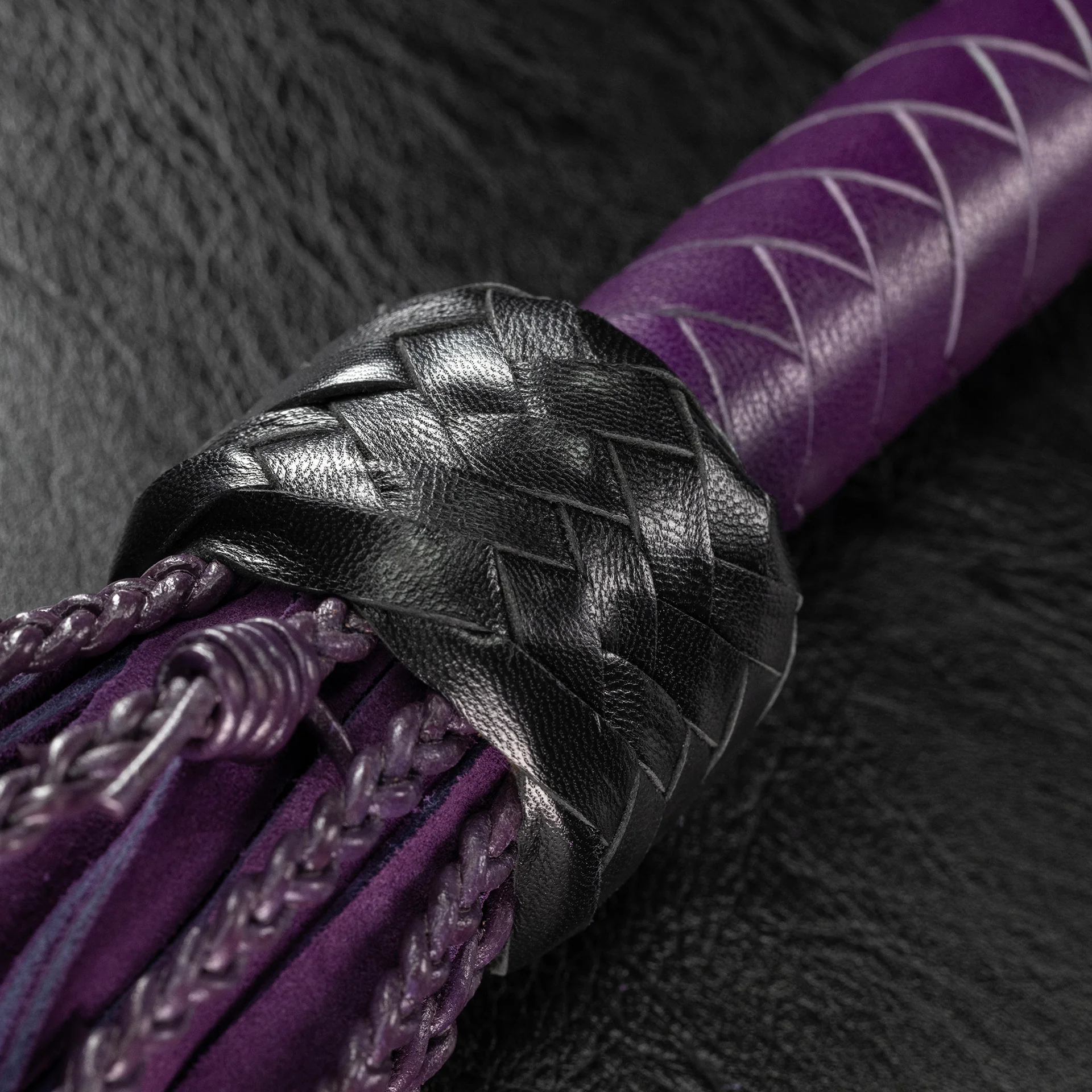 Barbed Wire Flogger by Kink - Image 14