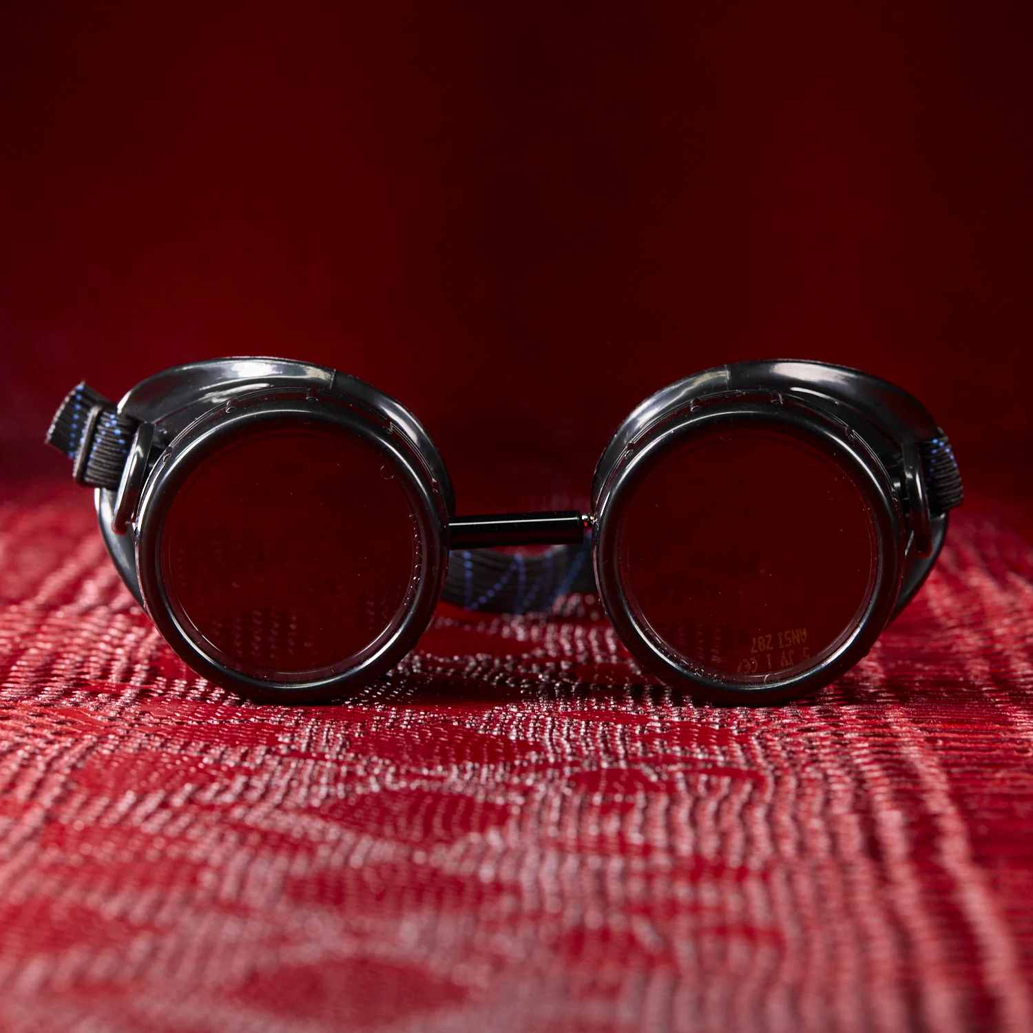 Device Bondage Blackout Goggles by Kink - Image 7
