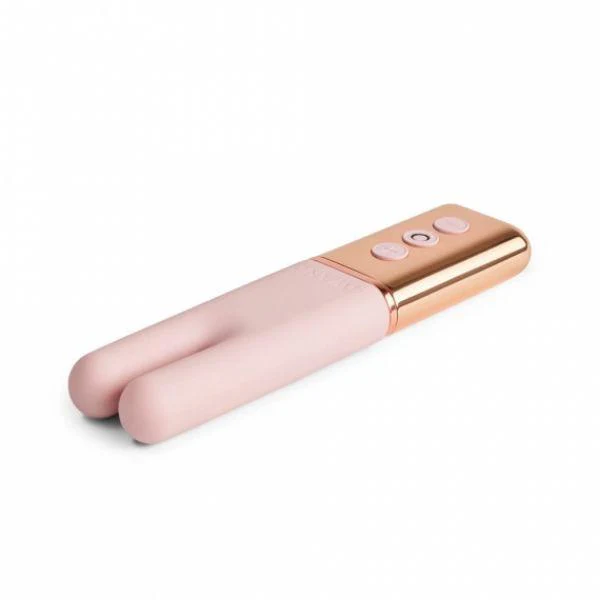 Le Wand Deux Clitoral Vibrator - Rose Gold - Image 3