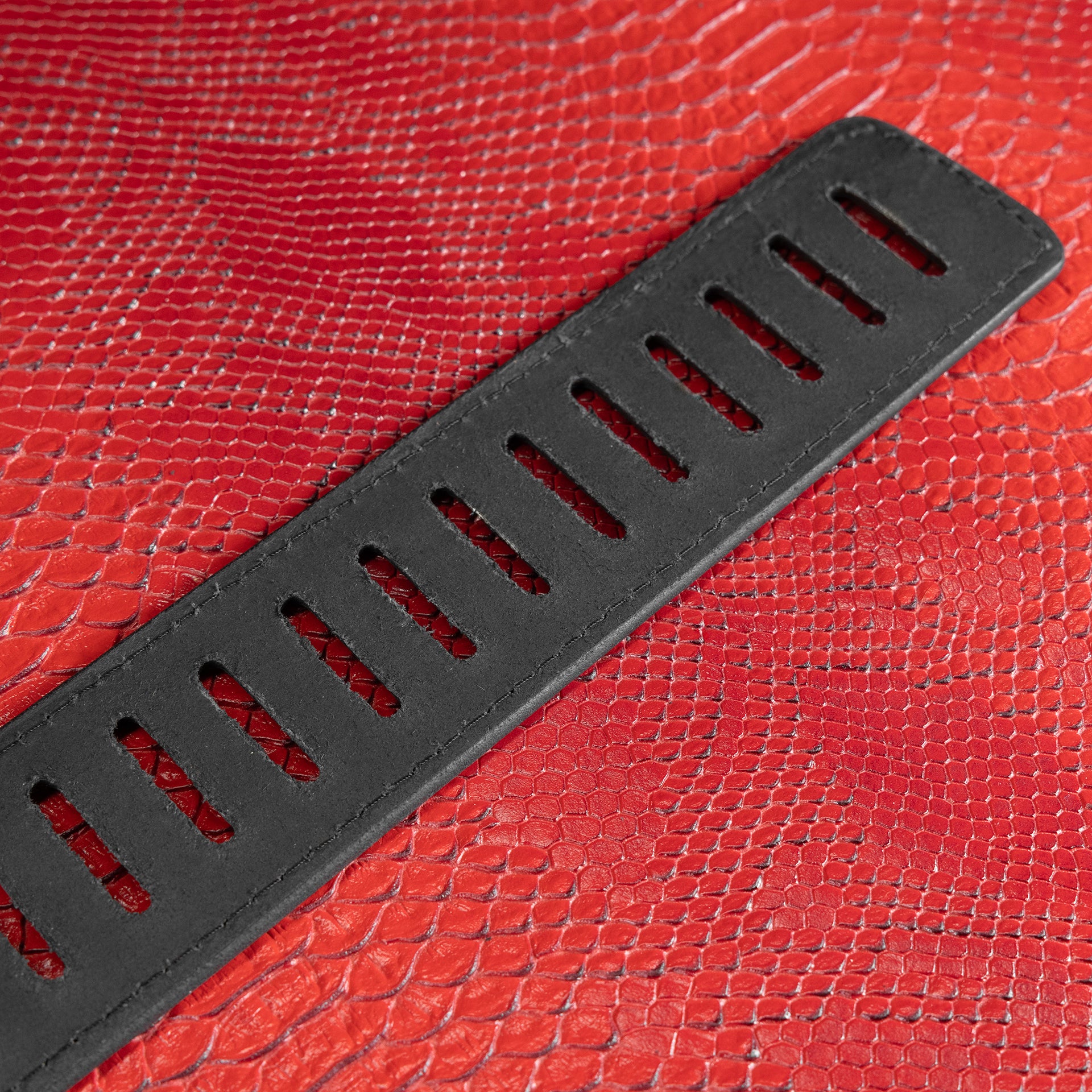 Secure Leather Bondage Collar by KINK - Image 5