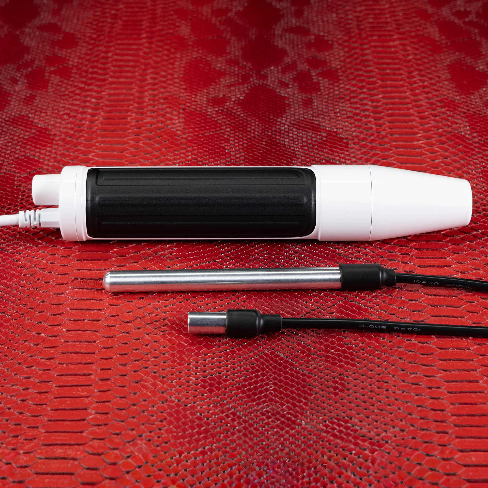 Violet Wand Essentials Kit by KINK - Image 15